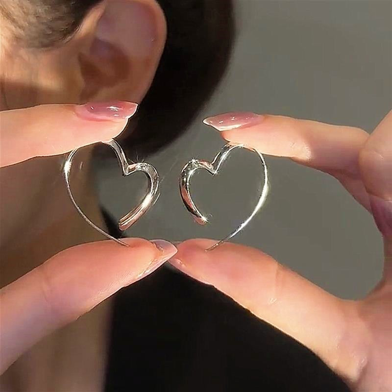 Lota | Esthetisch hart oorbellen 1+1 GRATIS