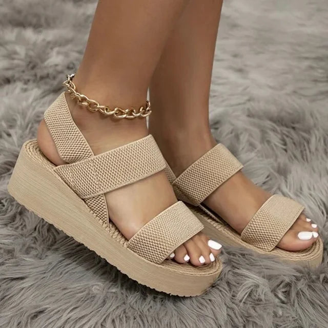 Eloise | Lichtgewicht Sandalen met sleehak