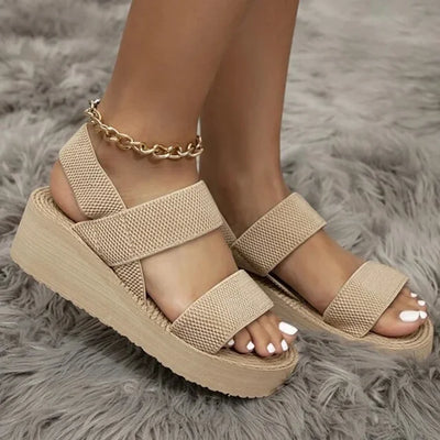 Eloise | Lichtgewicht Sandalen met sleehak