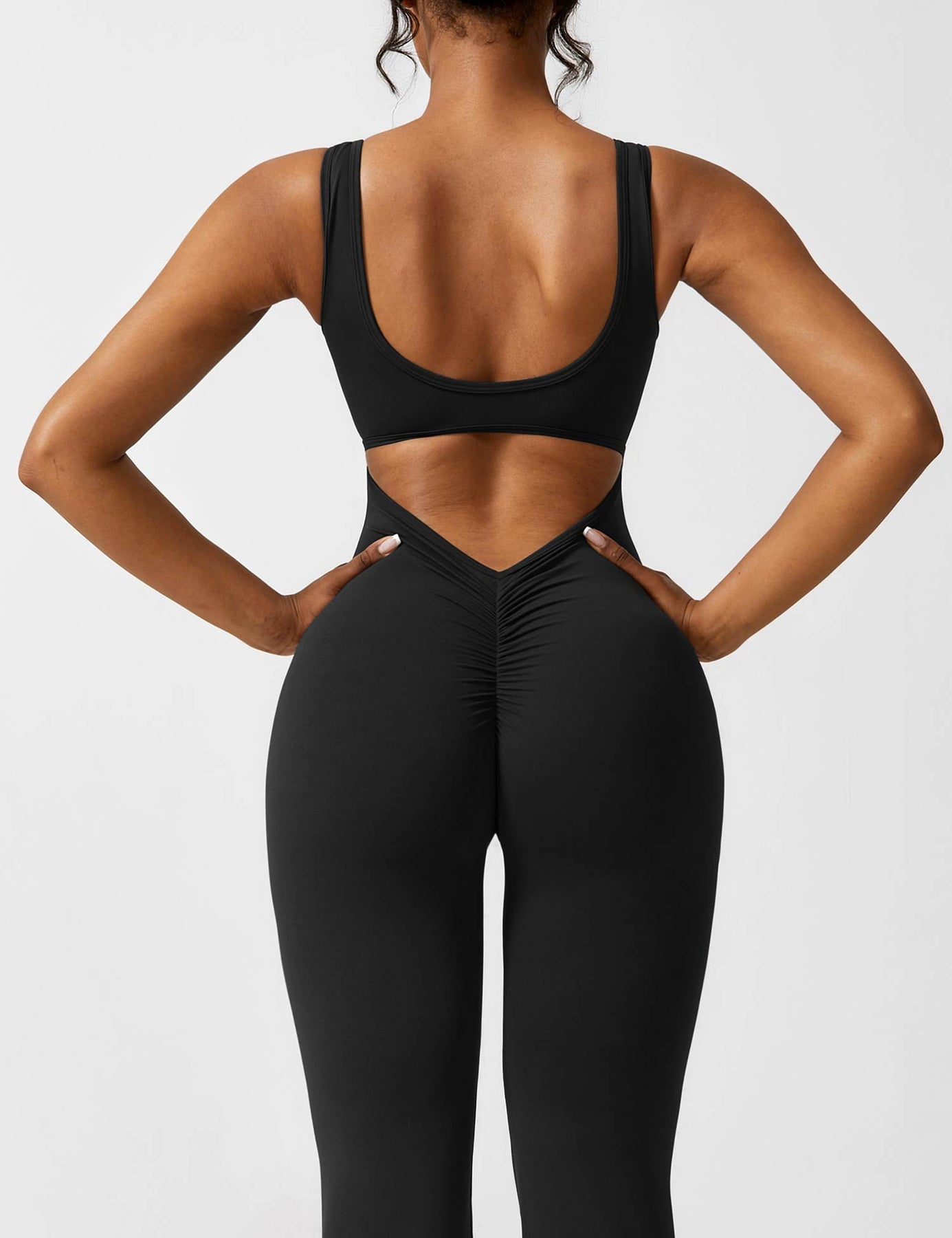 Venus | V-Rug Flared Jumpsuit