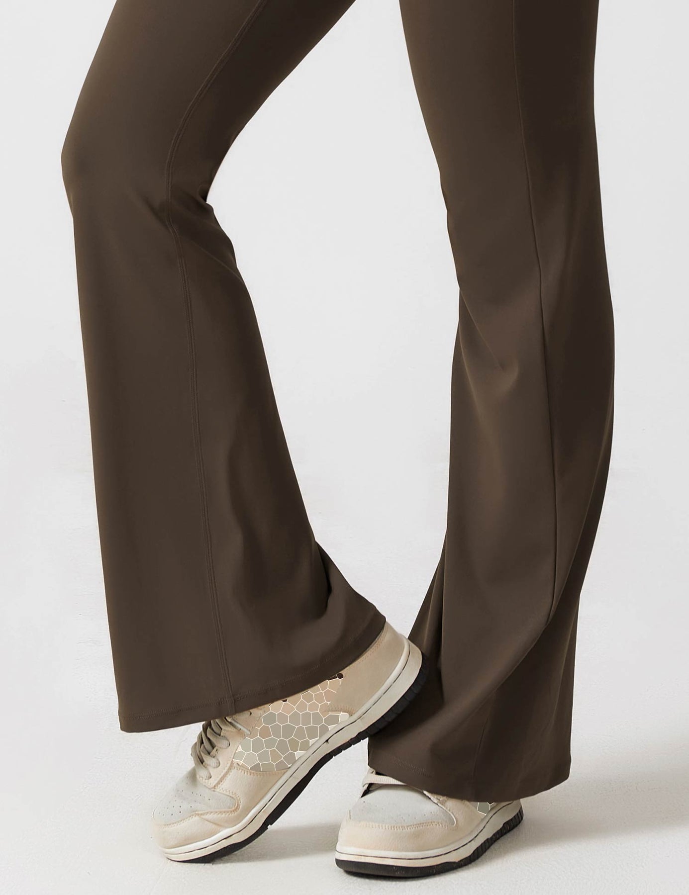 Venus | V-Rug Flared Jumpsuit