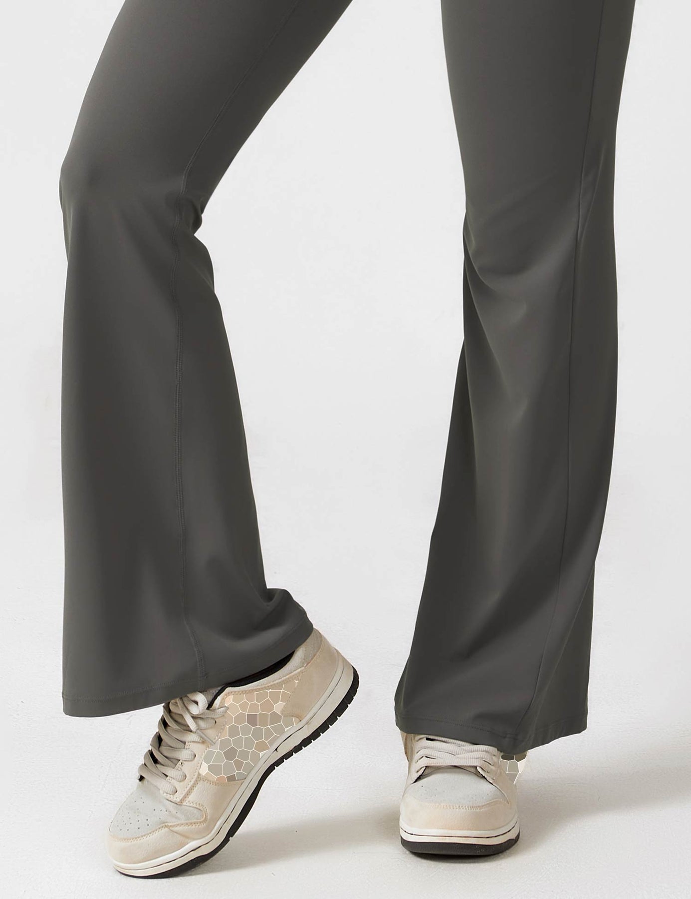 Venus | V-Rug Flared Jumpsuit
