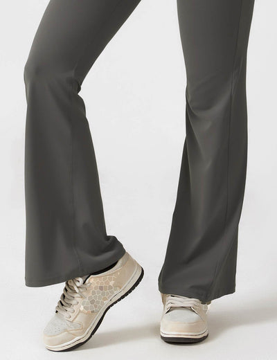 Venus | V-Rug Flared Jumpsuit