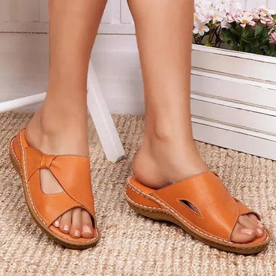 Karleigh Slip On Sandalen