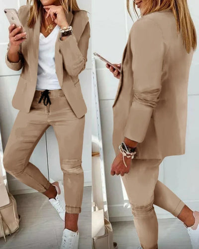 Elizabeth Suit | Comfortabel & Elegant