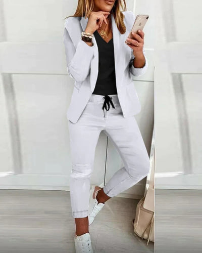 Elizabeth Suit | Comfortabel & Elegant