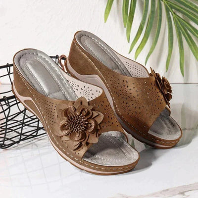 KIRSI | COMFORTABELE BLOEMEN SANDALEN
